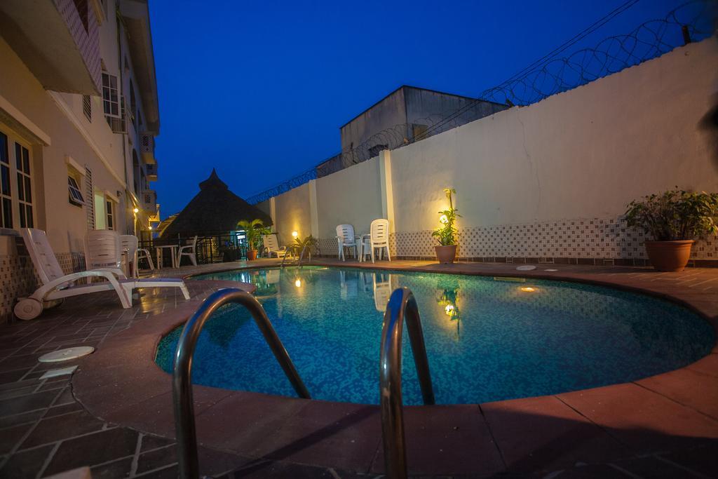 Apartment Royale Hotel & Suite Lagos Zewnętrze zdjęcie